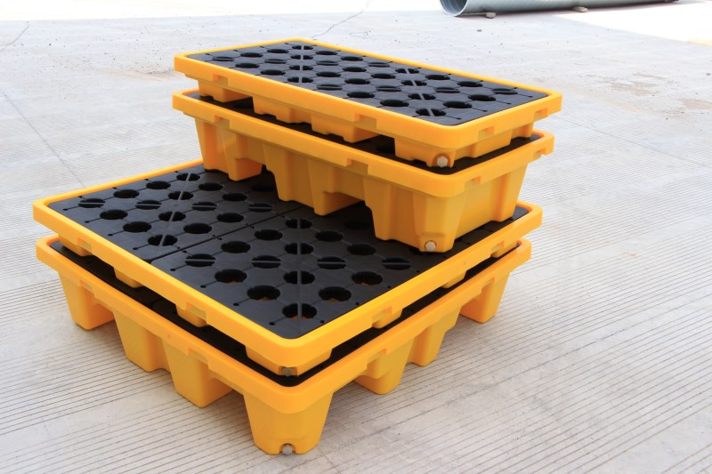 HDPE 4 Drum Bunded Spill Pallet | Durable Plastic Pallet