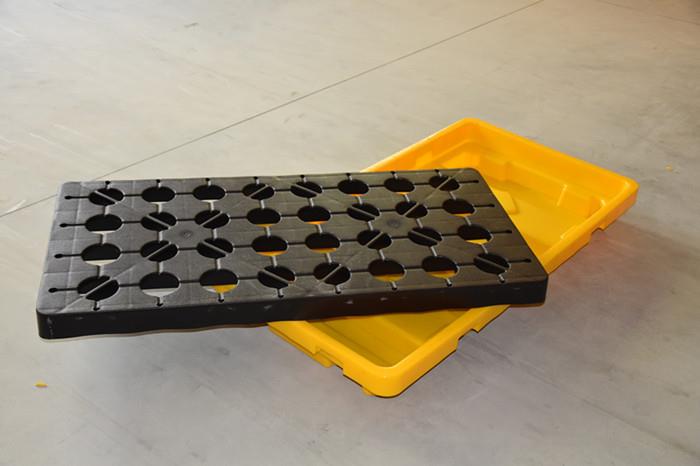 HDPE 2-Way Single-Faced Rotomolding Spill Pallet for Logistics