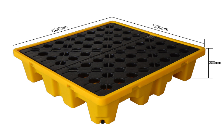 Heavy-Duty HDPE 4 Drum Spill Containment Bundle with Drain