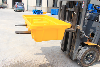 Spill Containment with Forklift Pockets Heavy-Duty HDPE 2 Drum Spill Containment Pallet with Drain