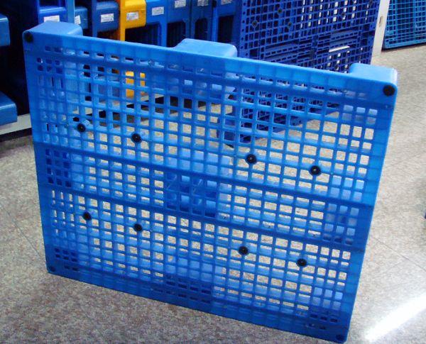 Lightweight HDPE 4-Way Vented Plastic Pallet for Logistics
