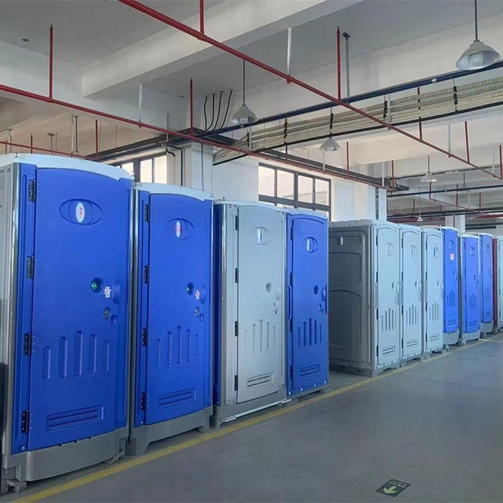 Durable HDPE Portable Toilets for Versatile Use image 5