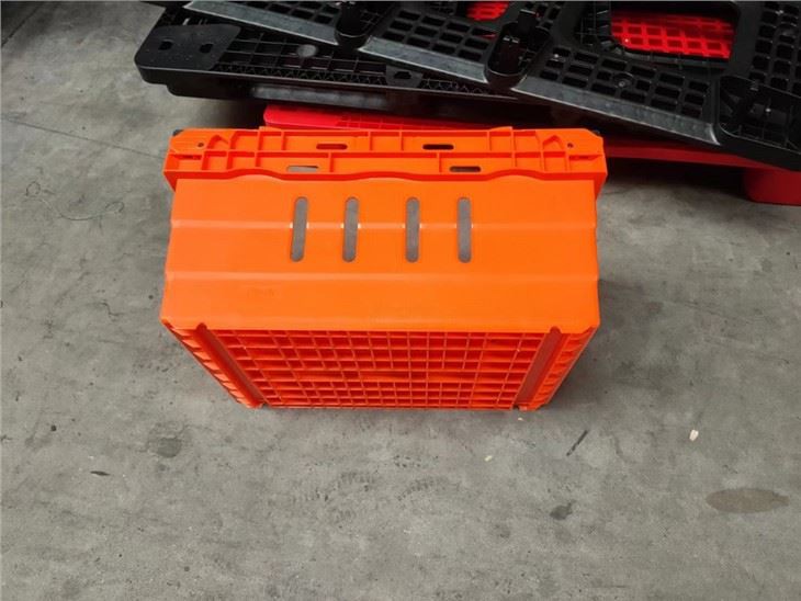 Durable Perforated HDPE Plastic Food Crate for Supermarkets image 3
