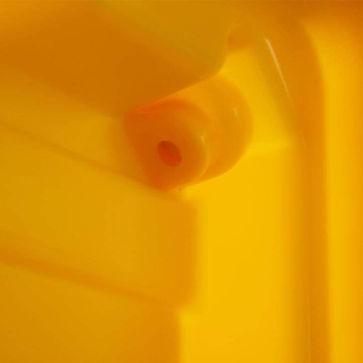 Durable HDPE 4 Drum Spill Containment Pallet - Stackable & Reliable image 4