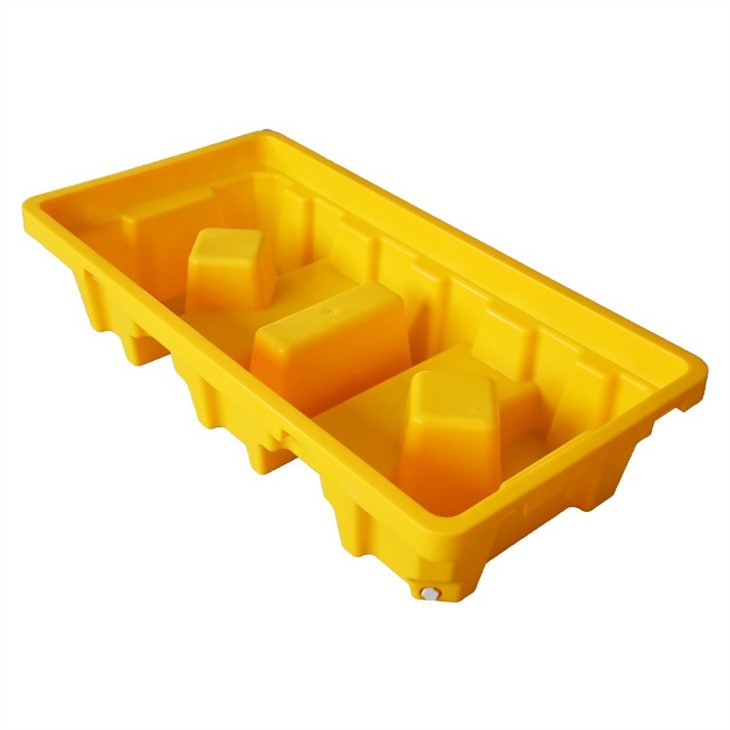 Heavy Duty HDPE Spill Containment Pallet for Oil & Chemical Storage image 3